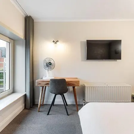 Hotell Karel De Stoute 2*